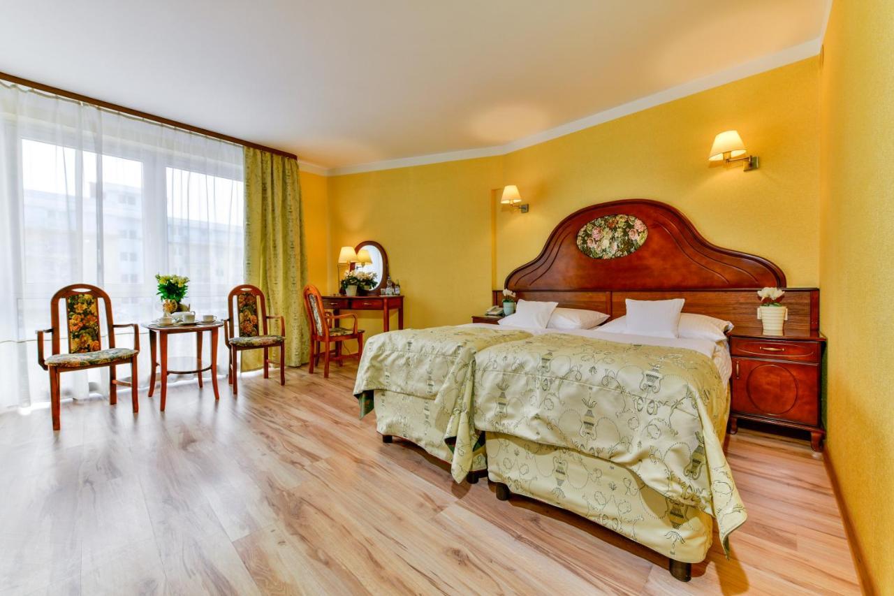Apartamenty Sobieski Kolobrzeg Bagian luar foto