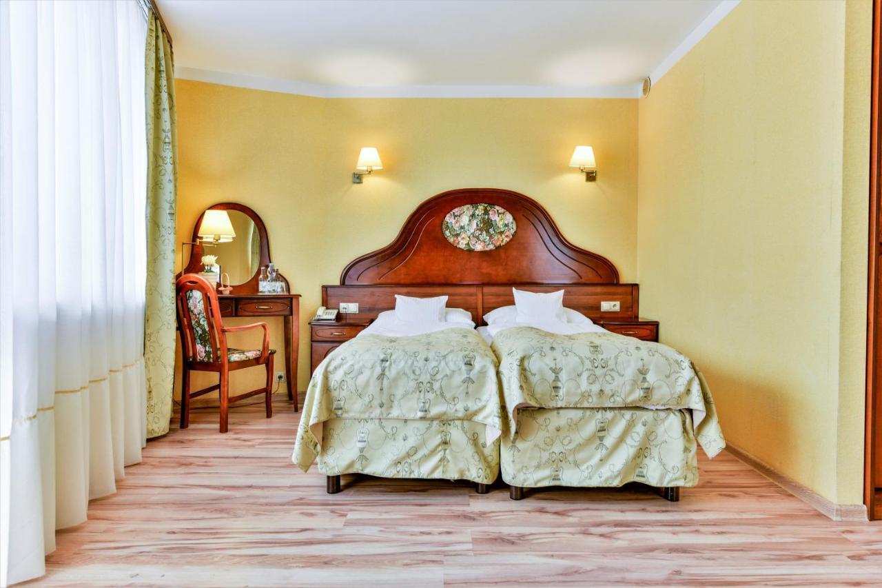 Apartamenty Sobieski Kolobrzeg Bagian luar foto