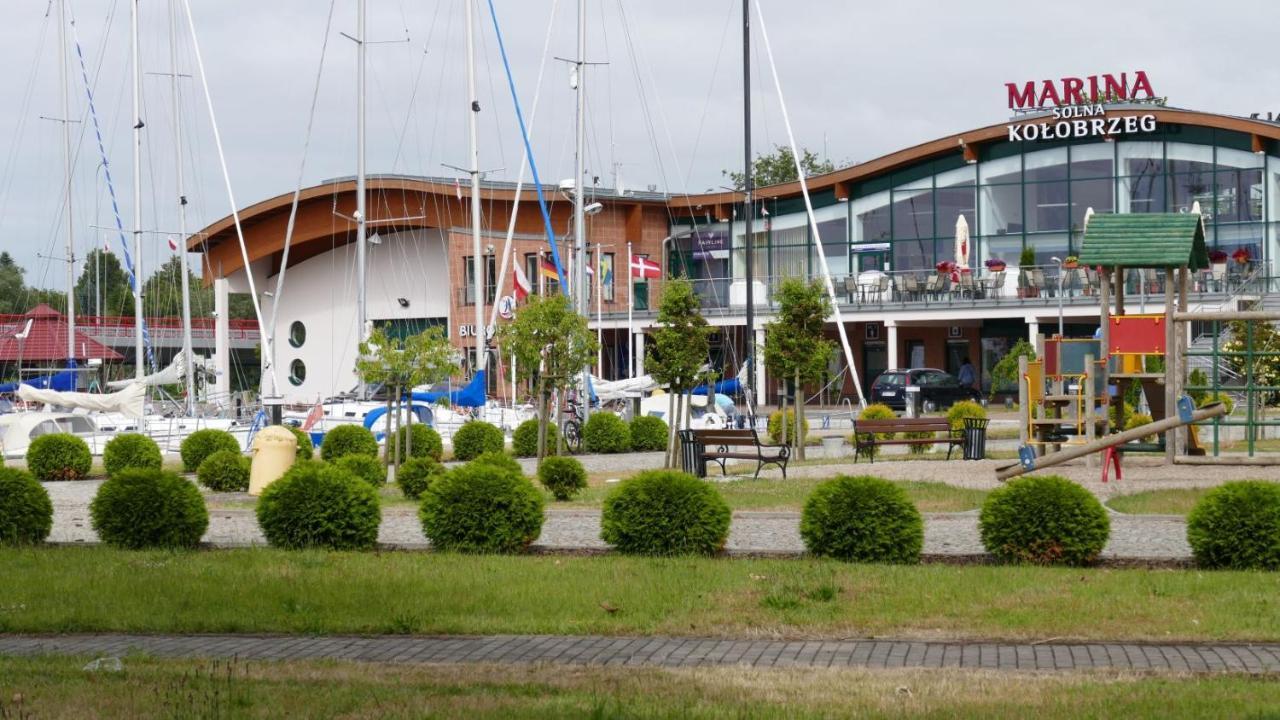 Apartamenty Sobieski Kolobrzeg Bagian luar foto