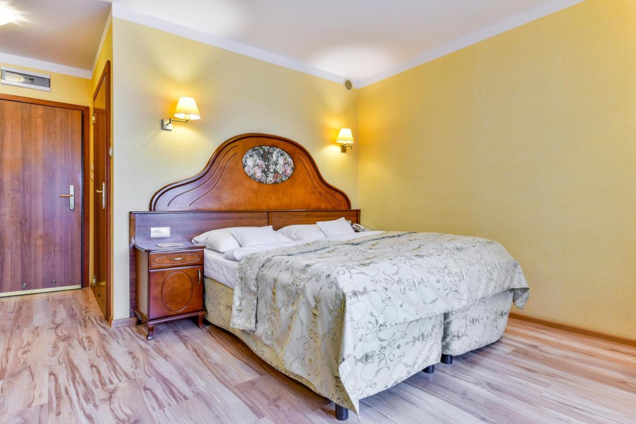 Apartamenty Sobieski Kolobrzeg Bagian luar foto