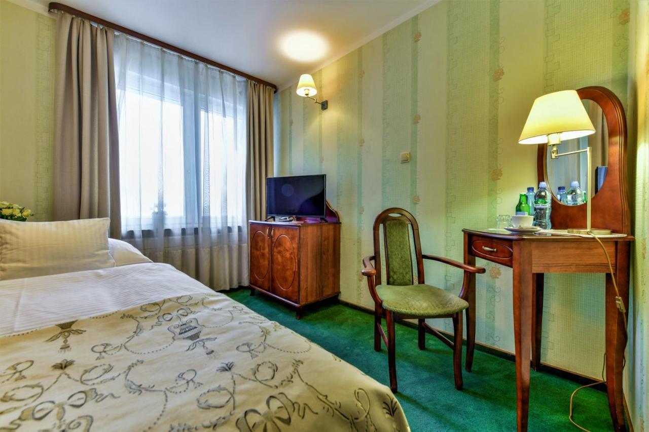 Apartamenty Sobieski Kolobrzeg Bagian luar foto